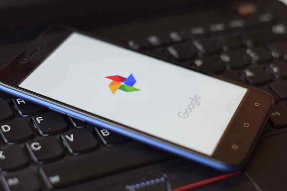 Google Album Archive Email: Legitimate Update or Scam?