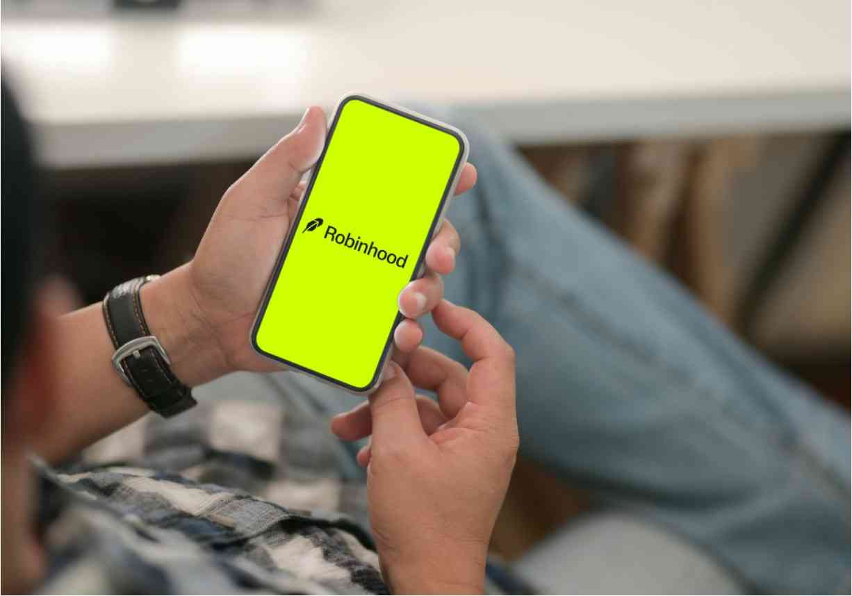 The Robinhood impersonation scam that we should all pay attention to