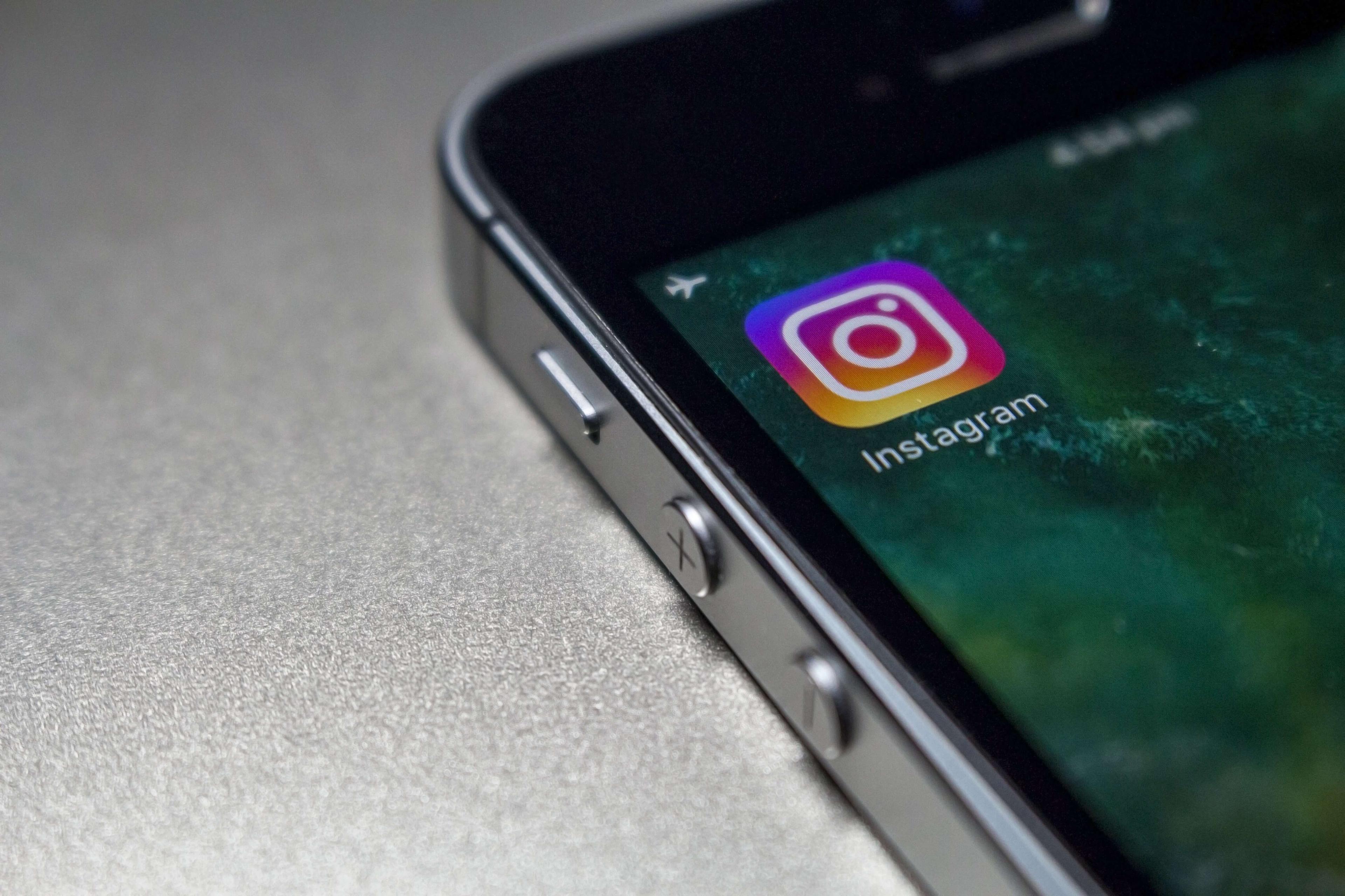 [Scam Alert] Instagram Blue Check Phishing Scam