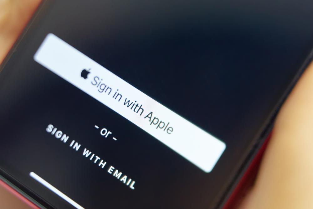 Apple ID, Amazon, Citibank, iPhone 12 Raffle, and MORE: Top Scams and Phishing Schemes of the Week