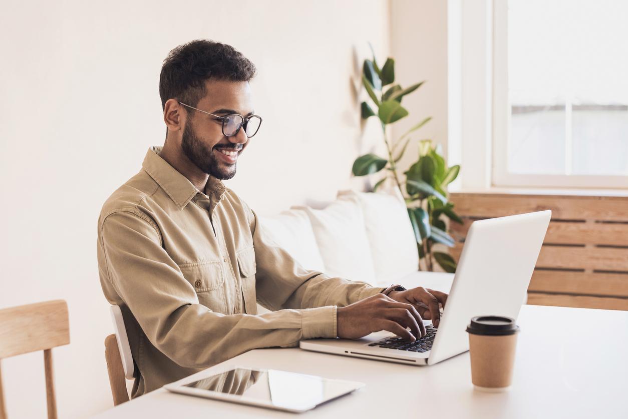 Online Job Scams: WriteAppReviews, socialmatric[.]online & digitalemploy[.]online