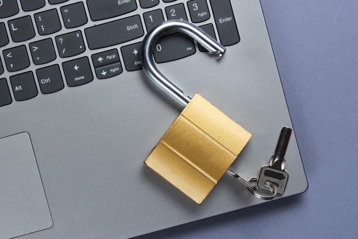 How to Unblock Websites at School, Home, or Work_feature