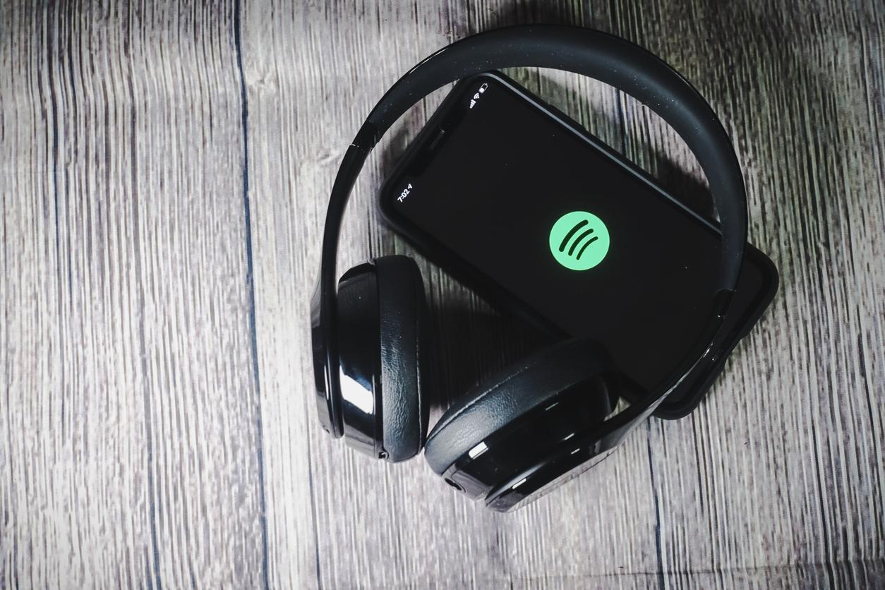 Spotify, PayPal, LinkedIn, FedEx, Netflix, Ray-Ban, & MORE – Top Scams & Phishing Attempts of the Week