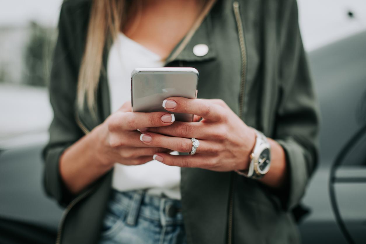 3 Reasons You Need a Second Phone Number