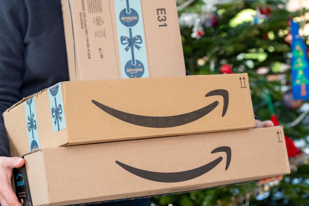 Amazon, DHL, Walmart, & Neixcei[.]com – Top Scams & Phishing Schemes of the Week