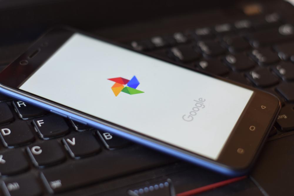 Google Album Archive Email: Legitimate Update or Scam?
